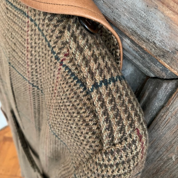 Ralph Lauren Double Breasted fitted and flare Plaid Coat with Leather Trim - Picture 10 of 13